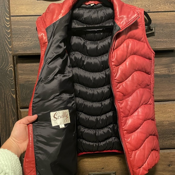 Scully Butter Leather Vest - Picture 5 of 6